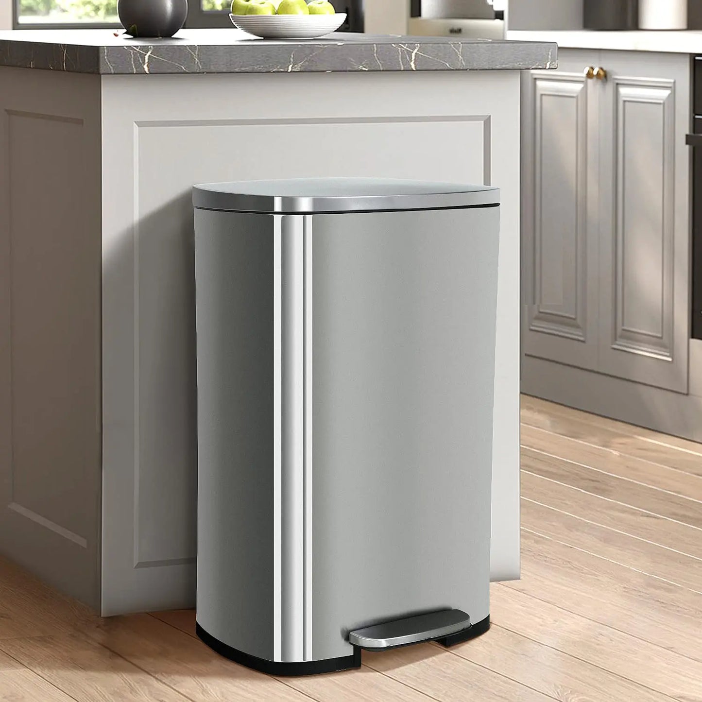 Stainless Steel Kitchen Trash Can With Lid And Foot Pedal