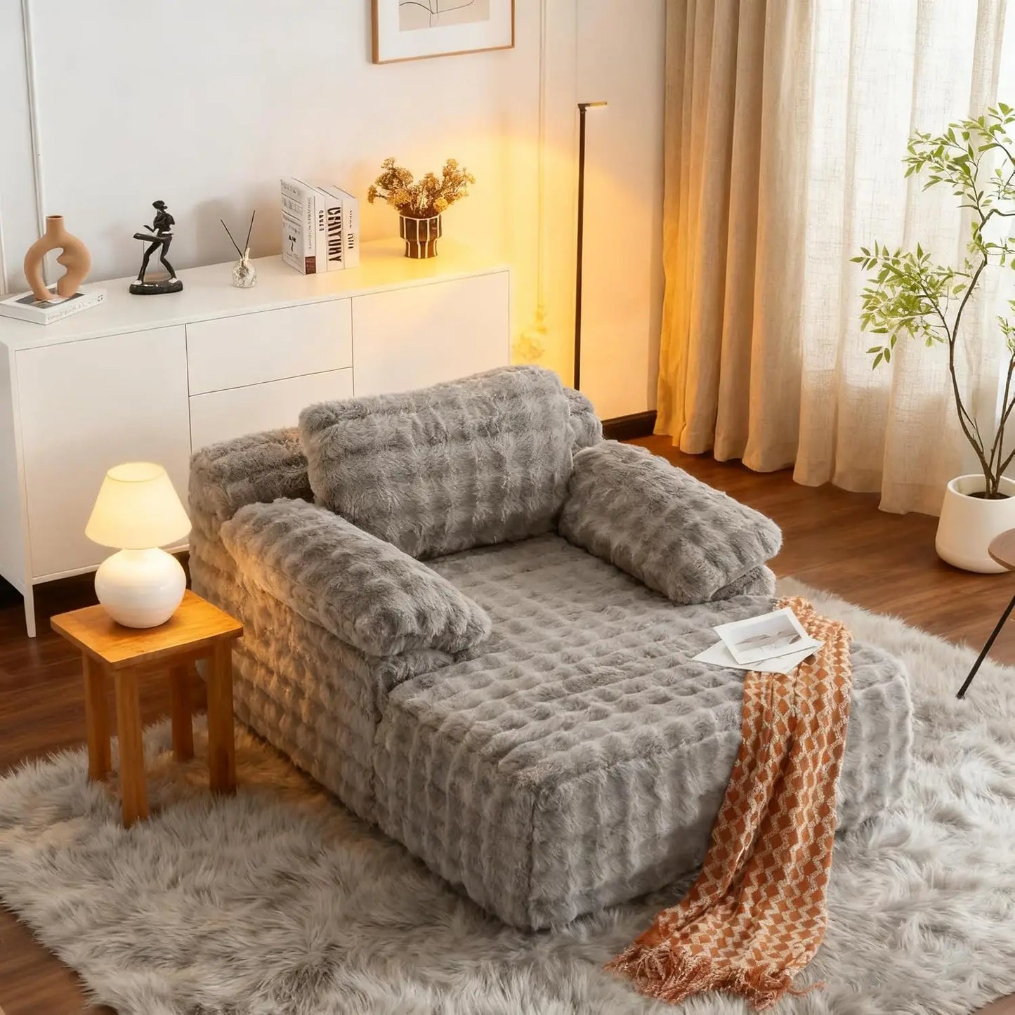 Bubble Fleece Upholstered Chaise Lounge Chair For Indoor Reading Comfort
